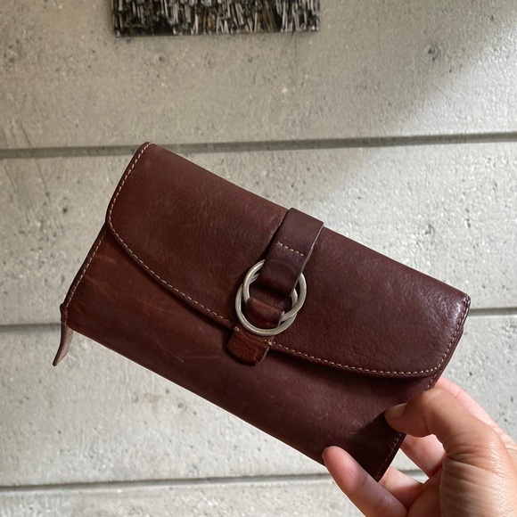 Danier Genuine Leather Wallet - Picture 1 of 6